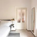 Meravigli Apartmán *
